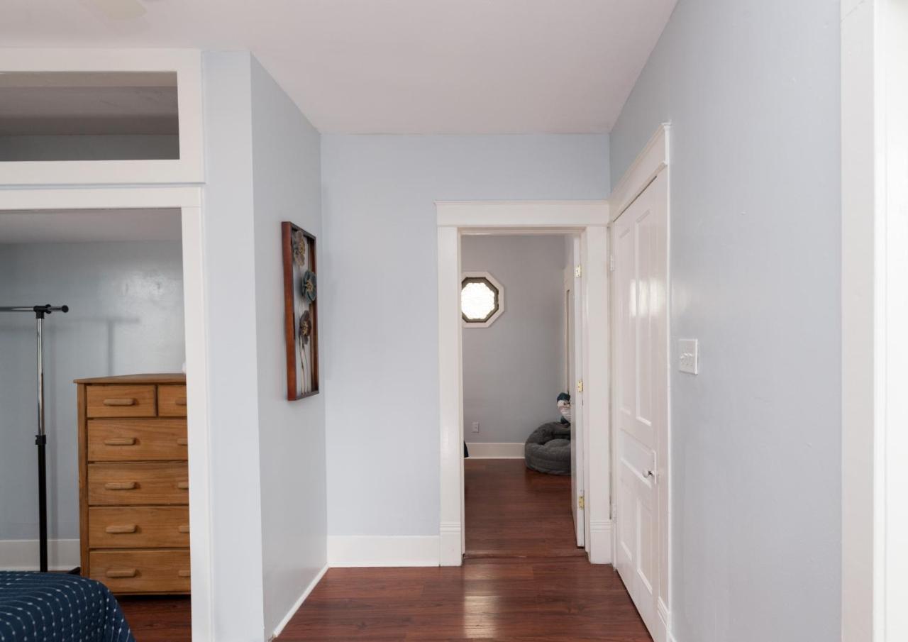 Вілла Beautiful Two-Story In Central Galveston, Short Walk To Beach, Near Downtown! | Seas The Breeze Екстер'єр фото