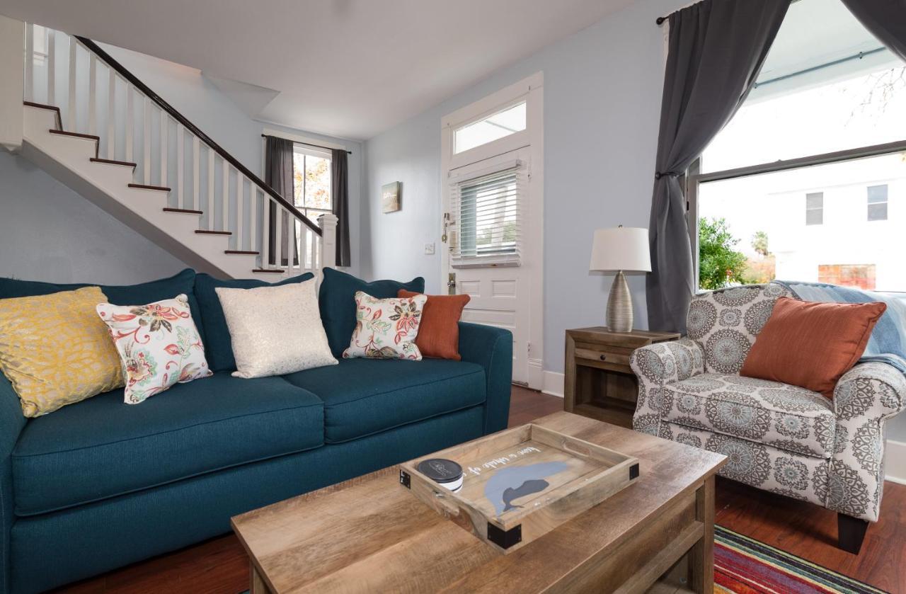Вілла Beautiful Two-Story In Central Galveston, Short Walk To Beach, Near Downtown! | Seas The Breeze Екстер'єр фото